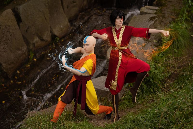 Модели показали косплей главных героев "Аватара: Легенда об Аанге"